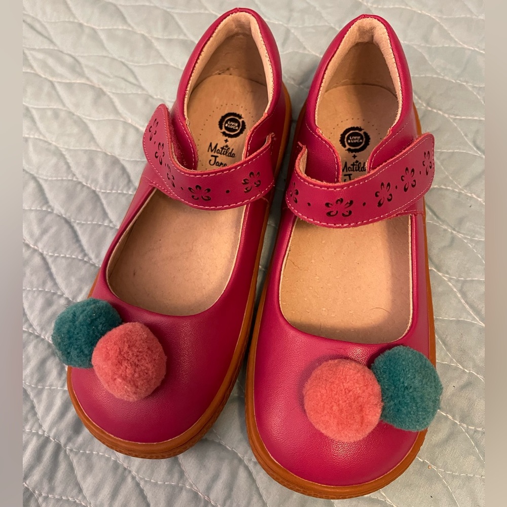 Livie & Luca by Matilda Jane size 3 Pom Pom shoe brand new